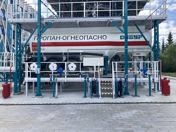 г. Тобольск. Инновации в безопасности: Учебный полигон «Сливо-наливная эстакада» для СИБУР – практика без риска!